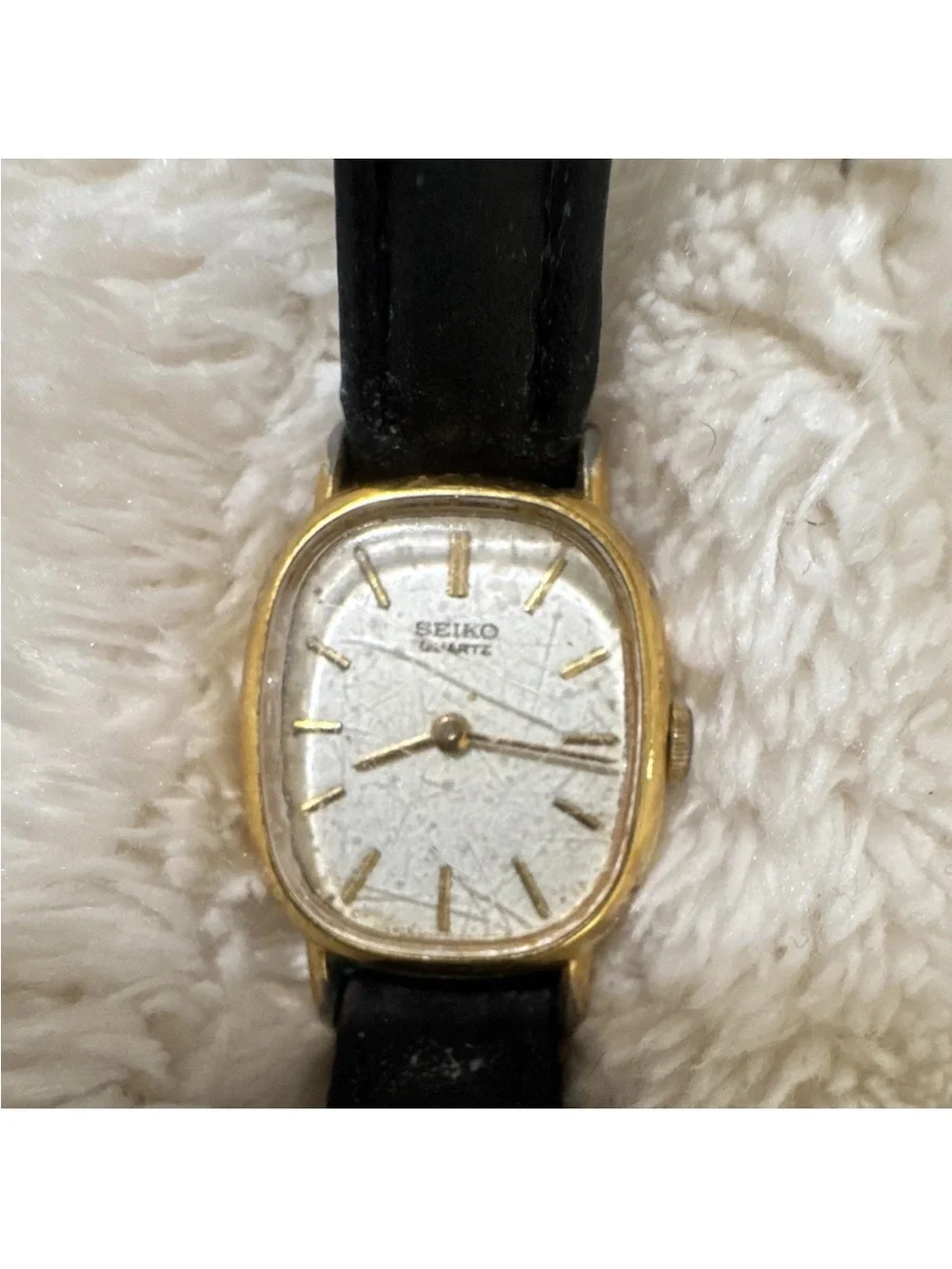 Vintage Seiko 5420-5119 Ladies Gold Tone Quartz Dress Watch Black Leather Band